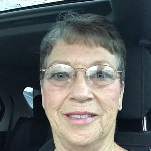 Meet your Posher, Georgia